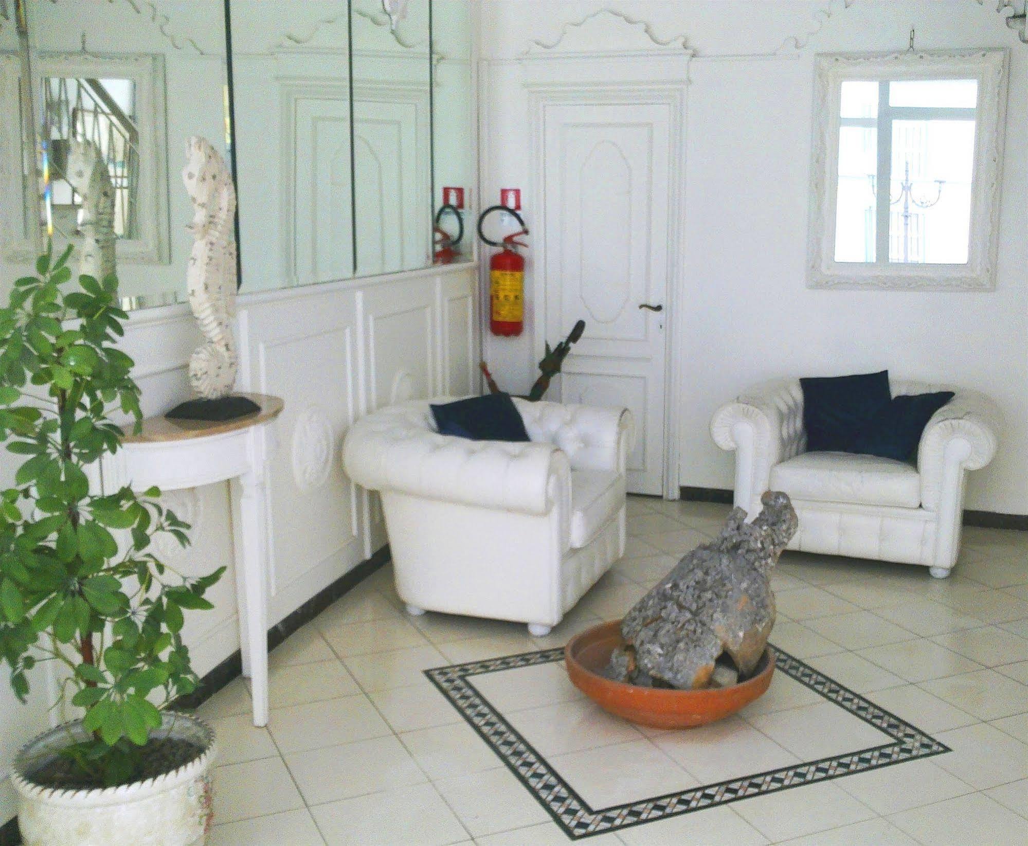 Hotel Maremonti Gabicce Mare Extérieur photo